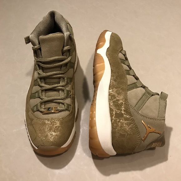 wmns air jordan 11 retro olive lux